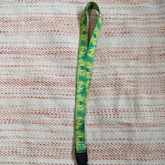 University of Oregon Lanyard - Picture 2 of 4